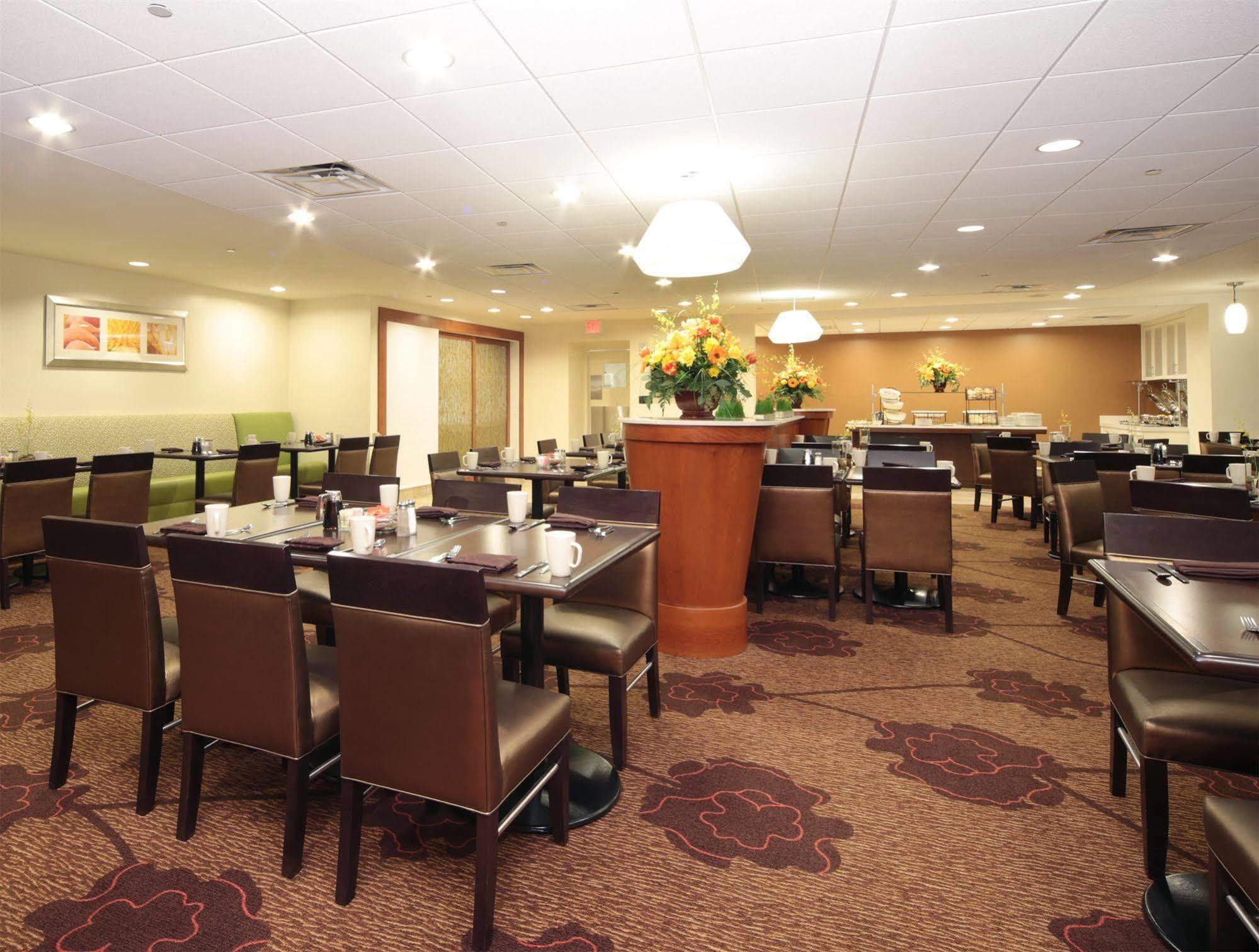 Hilton Garden Inn Pittsburgh University Place Ресторан фото